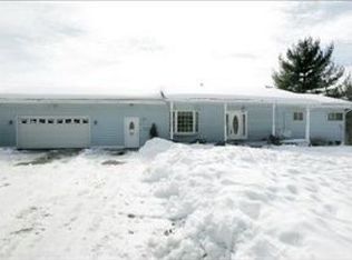 7707 Gun Lake Rd, Delton, MI 49046