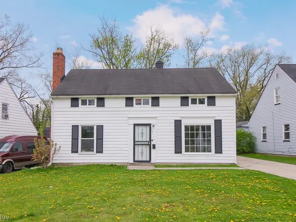 19518 Longbrook Rd, Warrensville Heights, OH 44128