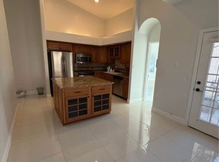 734 Country Club Dr, Kingman, AZ 86401