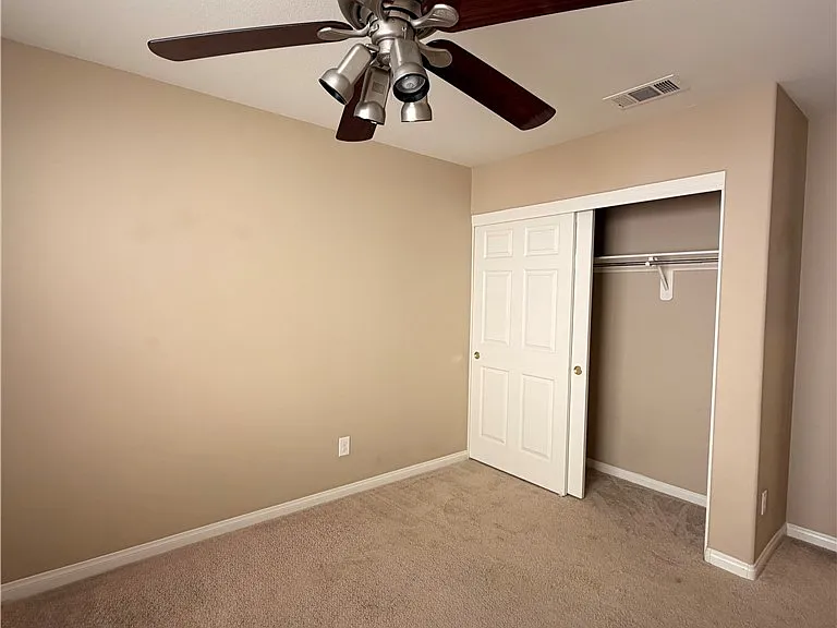 212 Horizon Peak Dr — Photo 18