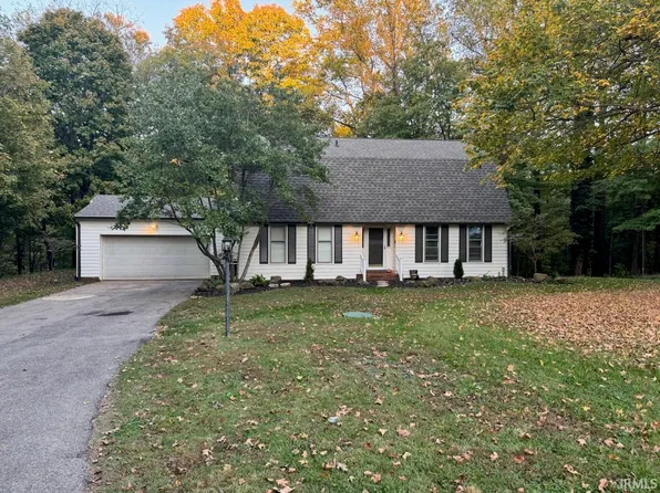 3198 N Delaware Dr, Vincennes, IN 47591