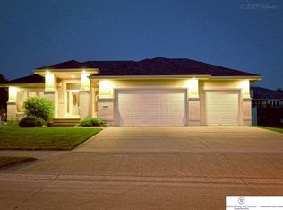 10003 S 178th St, Omaha, NE 68136