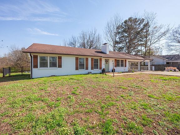 3rd image of 224 High St