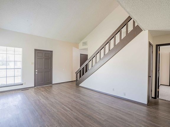 5th image of 2321 W Galveston St S #2323