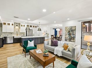 2829 Timmons Ln APT 211, Houston, TX 77027