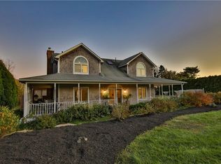 151 S Weeden Rd, South Kingstown, RI 02879