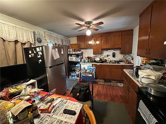 2nd image of 1404 Providence Ave