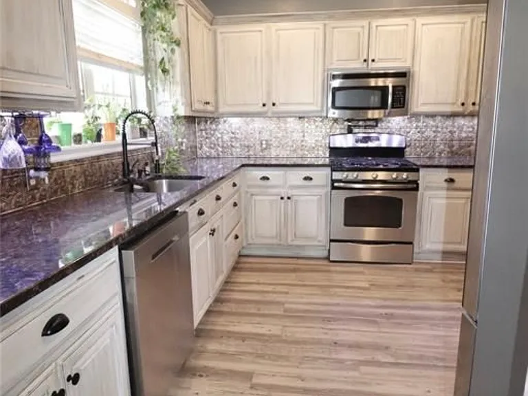 2932 Misty Ridge Dr — Photo 6