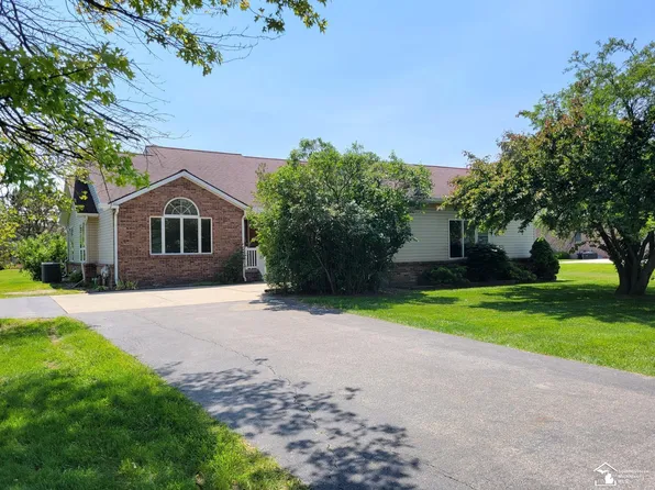 3127 S Custer Rd, Monroe, MI 48161