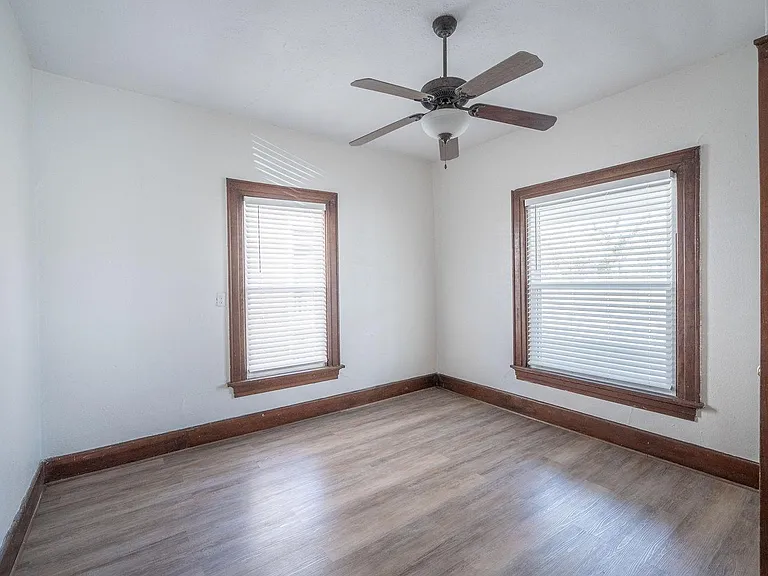 225 N Rutan Ave — Photo 6