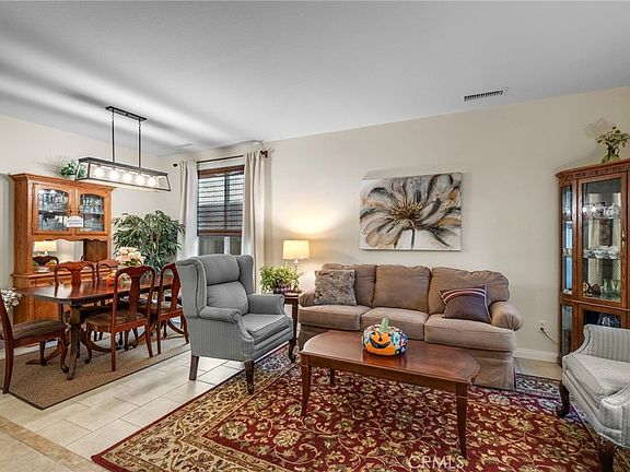 5th image of 33410 Wallace Way