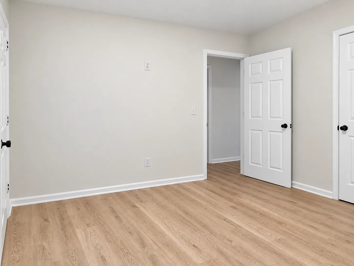 4 bed, 1600 sqft, $2,700 — Photo 4