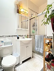 Rented by Silver Line Realty Group NY LLC