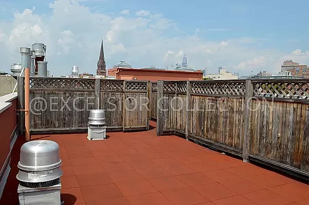 Rented by The Excelsior Collection LTD | media 9