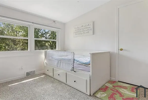 558 Mallard Ln — Photo 19