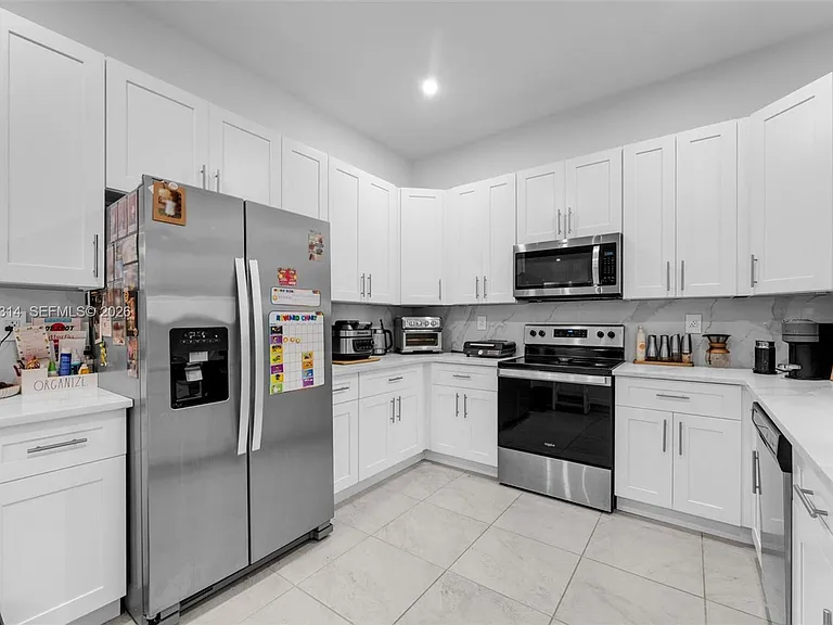 17805 SW 114th Ct #17805 — Photo 3