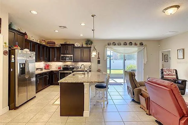 1499 Caterpillar St — Photo 18