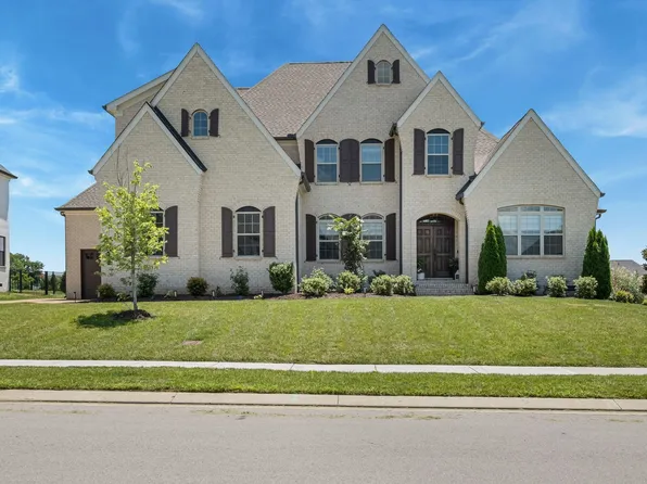 5562 Hardeman Springs Blvd, Arrington, TN 37014
