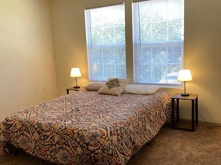 913 Westridge Dr #18 — Photo 7