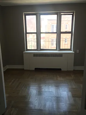 Rented by Lang Realty LLC | media 22