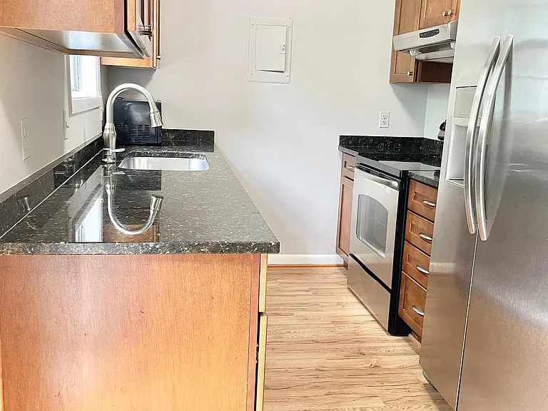2713 S Walter Reed Dr #B — Photo 10