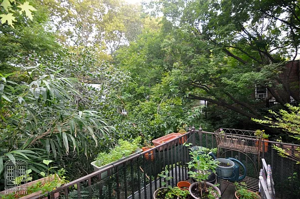 Rented by Welcome Home Real Estate | media 15