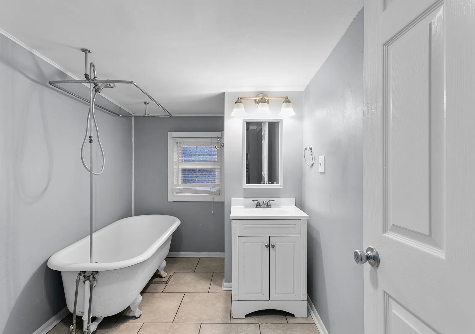 4132 Locust St - 2 — Photo 4