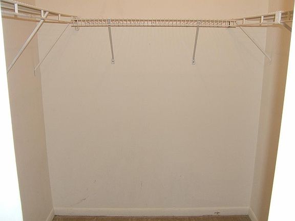 5th image of 751 Cypress Ln #F7