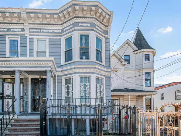 3670 Barnes Avenue, Bronx, NY 10467