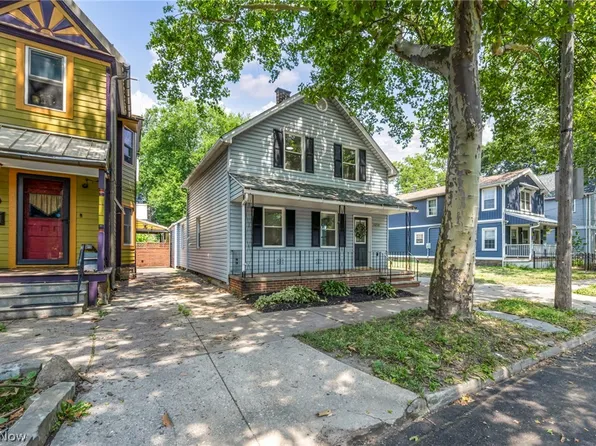 3210 Monroe Ave, Cleveland, OH 44113