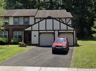574 S Dove Rd, Yardley, PA 19067