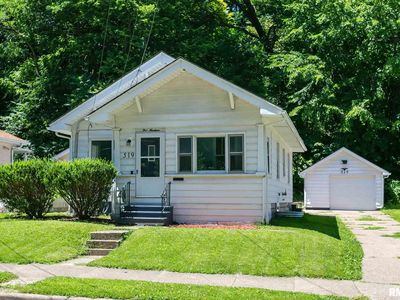 519 4th St, Moline, IL, 61265
