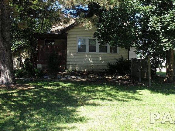 3rd image of 2208 W Forrest Hill Ave