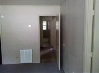 121 Turner St APT B, Lagrange, GA 30240