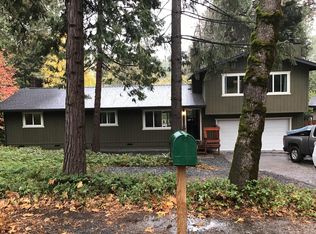 12201 Loma Rica Dr, Grass Valley, CA 95945