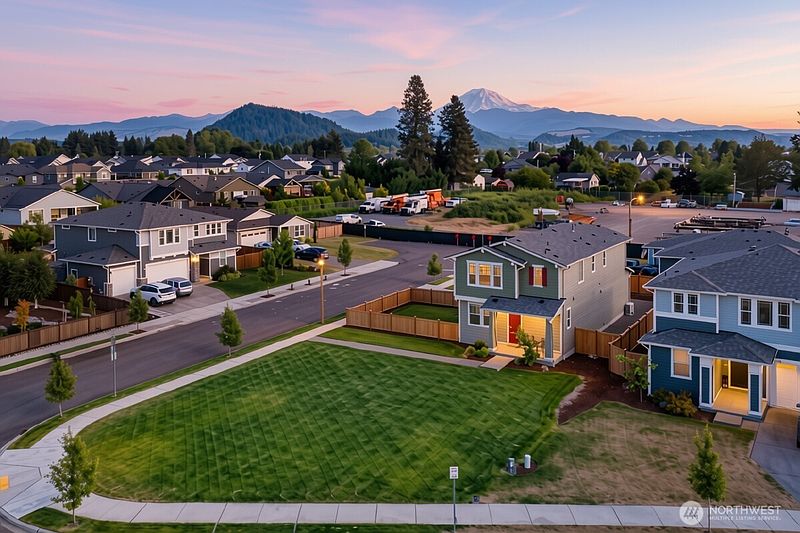 2nd image of 3476 Edith Avenue