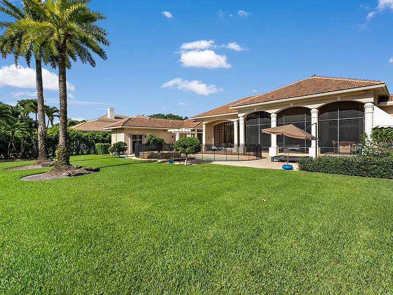 8158 Native Dancer Rd E — Photo 37
