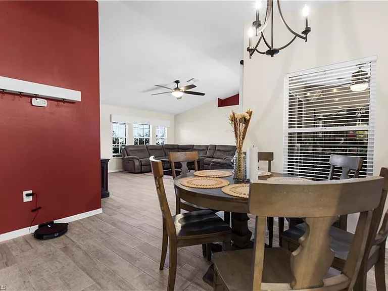 11568 Forest Mere Dr — Photo 7
