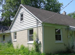 218 Keller Ave, Waukegan, IL 60085