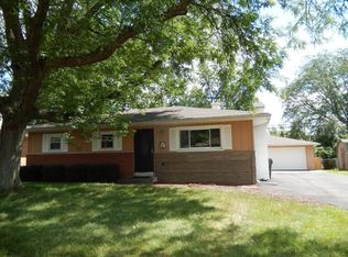 5336 Hedgewood Rd, Columbus, OH 43229