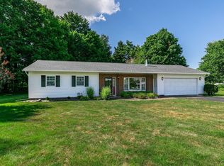 2 Martha Ln, Kirkville, NY 13082