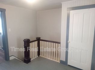 206 W Railroad St, Pottsville, PA 17901
