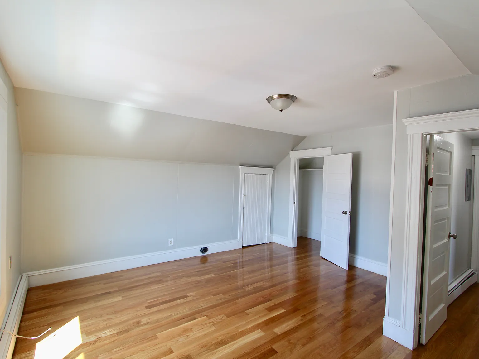 2 bed, 1155 sqft, $2,800 — Photo 1