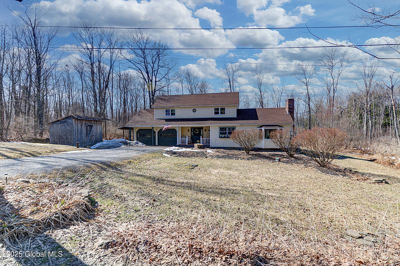 3rd image of 125 Hillman Road