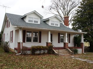 7014 Stage Coach Rd, Nathalie, VA 24577