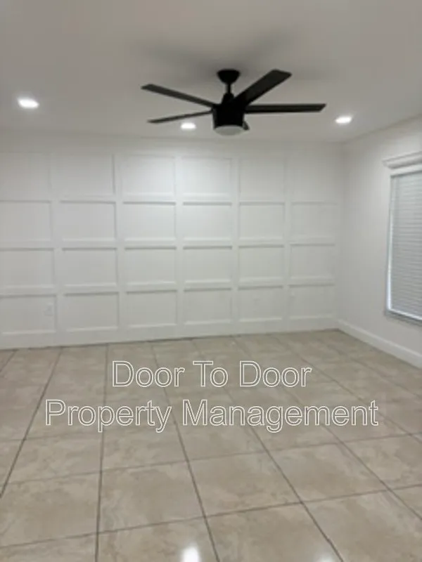 3 bed, 2.0 bath, 2000 sqft, $2,400 — Photo 3