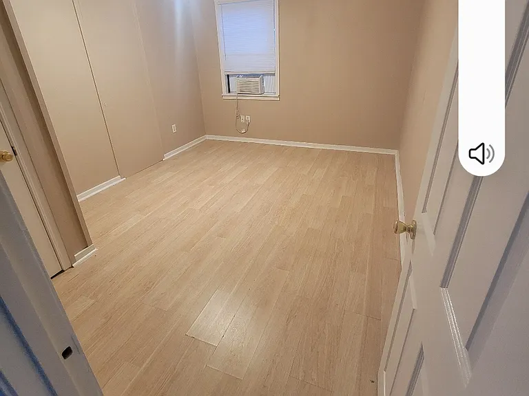 6105 Franklin Ave #B — Photo 5