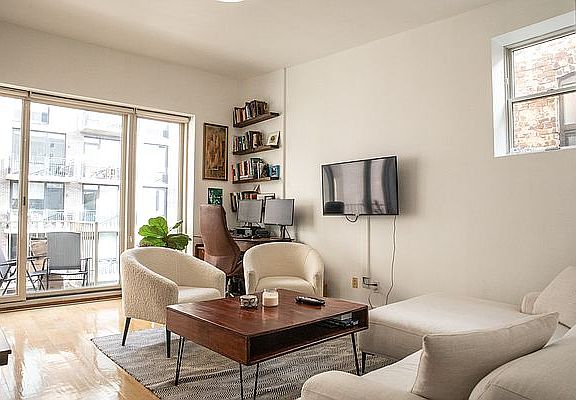 5th image of 499 Dean St APT 4B