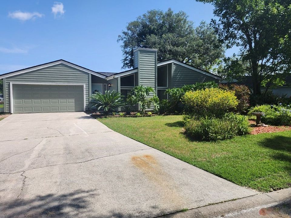 1st image of 4515 Carolyn Cove Ln S