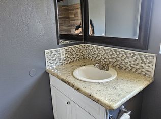 5705 Lotus St, Riverside, CA 92509
